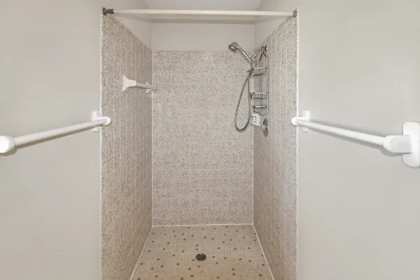 804 Baffin Dr W, Venice, Florida 34293, 2 Bedrooms Bedrooms, 0 ,2 BathroomsBathrooms,Single Family Home,Long Term Rentals,Baffin Dr W,3386
