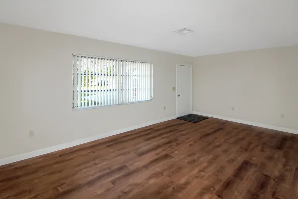 804 Baffin Dr W, Venice, Florida 34293, 2 Bedrooms Bedrooms, 0 ,2 BathroomsBathrooms,Single Family Home,Long Term Rentals,Baffin Dr W,3386