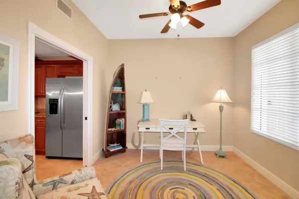 157 Tampa Ave E #807, Venice, Florida 34285, 2 Bedrooms Bedrooms, 0 ,2 BathroomsBathrooms,Condo,Seasonal Rental,Tampa Ave E,3387