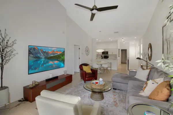 410 Triano Circle, Venice, Florida 34292, 2 Bedrooms Bedrooms, 0 ,2 BathroomsBathrooms,Condo,Seasonal Rental,Triano Circle ,3388