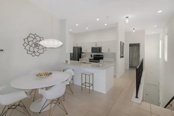 410 Triano Circle, Venice, Florida 34292, 2 Bedrooms Bedrooms, 0 ,2 BathroomsBathrooms,Condo,Seasonal Rental,Triano Circle ,3388