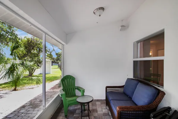 1180 Palmetto Dr, Venice, Florida 34293, 3 Bedrooms Bedrooms, 0 ,2 BathroomsBathrooms,Single Family Home,Long Term Rentals,Palmetto Dr,3390