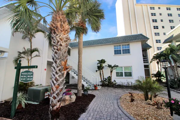 107 The Esplanade N, Venice, Florida 34285, 1 Bedroom Bedrooms, 0 ,1 BathroomBathrooms,Condo,Seasonal Rental,The Esplanade N,3391