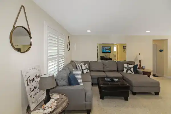 828 Cincy St, Venice, Florida 34285, 3 Bedrooms Bedrooms, 0 ,2 BathroomsBathrooms,Single Family Home,Seasonal Rental,Cincy St ,3402