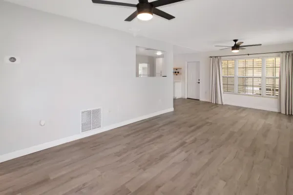 1311 East Gate Dr, Venice, Florida 34285, 2 Bedrooms Bedrooms, 0 ,2 BathroomsBathrooms,Single Family Home,Long Term Rentals,East Gate Dr ,3413