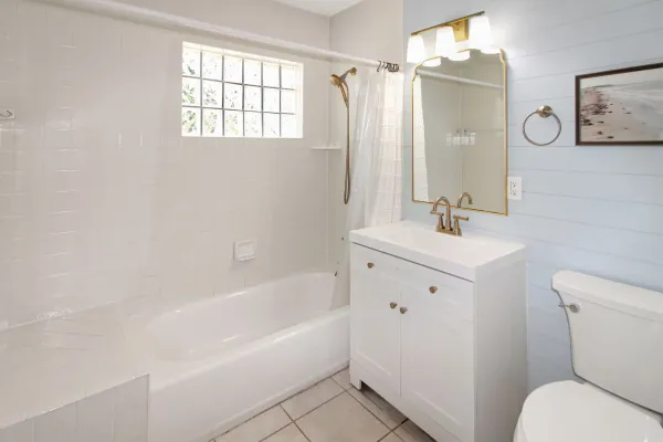 1311 East Gate Dr, Venice, Florida 34285, 2 Bedrooms Bedrooms, 0 ,2 BathroomsBathrooms,Single Family Home,Long Term Rentals,East Gate Dr ,3413