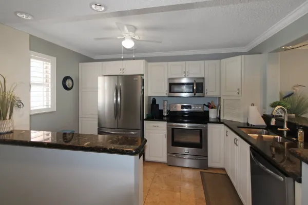 230 Santa Maria St #234, Venice, Florida 34285, 2 Bedrooms Bedrooms, 0 ,2 BathroomsBathrooms,Condo,Seasonal Rental,Santa Maria St ,3418