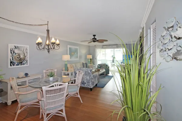 230 Santa Maria St #234, Venice, Florida 34285, 2 Bedrooms Bedrooms, 0 ,2 BathroomsBathrooms,Condo,Seasonal Rental,Santa Maria St ,3418
