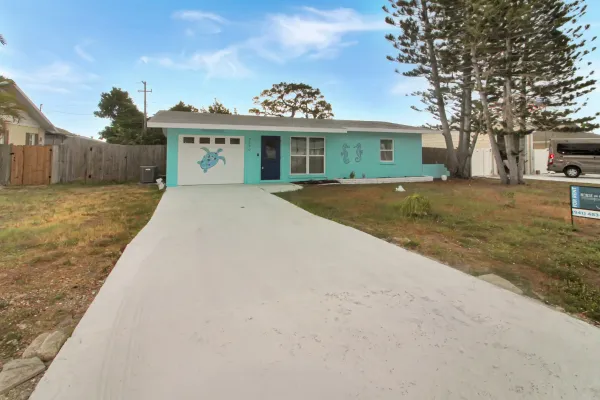 3090 Sunset Beach Dr, Venice, Florida 34293, 2 Bedrooms Bedrooms, 0 ,1 BathroomBathrooms,Single Family Home,Long Term Rentals,Sunset Beach Dr ,3432