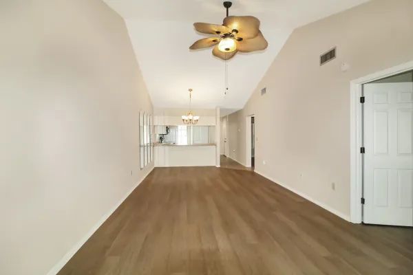 928 Capri Isles Blvd #231, Venice, Florida 34292, 2 Bedrooms Bedrooms, 0 ,2 BathroomsBathrooms,Condo,Long Term Rentals,Capri Isles Blvd ,3436