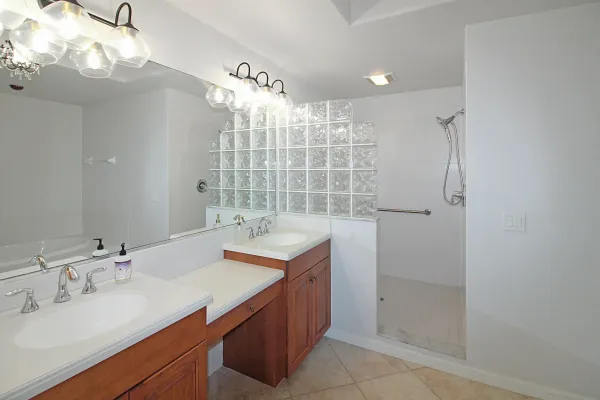 1000 San Lino Circle #1032, Venice, Florida 34292, 2 Bedrooms Bedrooms, 0 ,2 BathroomsBathrooms,Condo,Long Term Rentals,San Lino Circle,3439