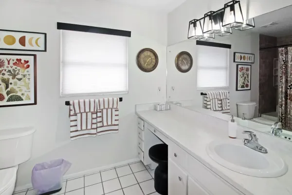 242 Capri Ave, Venice, Florida 34293, 2 Bedrooms Bedrooms, 0 ,2 BathroomsBathrooms,Single Family Home,Long Term Rentals,Capri Ave,3440