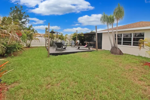 242 Capri Ave, Venice, Florida 34293, 2 Bedrooms Bedrooms, 0 ,2 BathroomsBathrooms,Single Family Home,Long Term Rentals,Capri Ave,3440