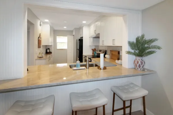 762 Village Circle #215, Venice, Florida 34292, 2 Bedrooms Bedrooms, 0 ,2 BathroomsBathrooms,Condo,Seasonal Rental,Village Circle,3450