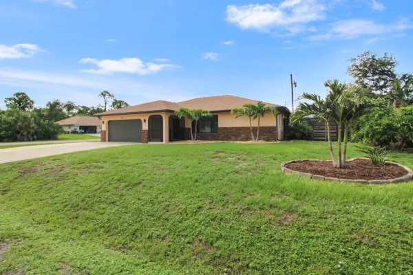 471 Urbana Rd, Venice, Florida 34293, 2 Bedrooms Bedrooms, 0 ,2 BathroomsBathrooms,Single Family Home,Seasonal Rental,Urbana Rd ,3459