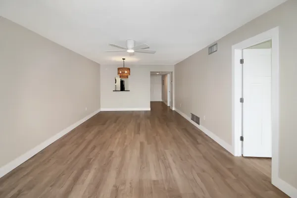 210 Santa Maria St #347, Venice, Florida 34285, 2 Bedrooms Bedrooms, 0 ,2 BathroomsBathrooms,Condo,Long Term Rentals,Santa Maria St ,3463