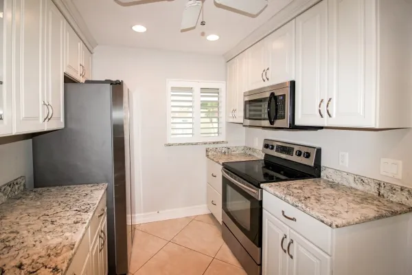 250 Santa Maria St #317, Venice, Florida 34285, 2 Bedrooms Bedrooms, 0 ,2 BathroomsBathrooms,Condo,Long Term Rentals,Santa Maria St ,3466
