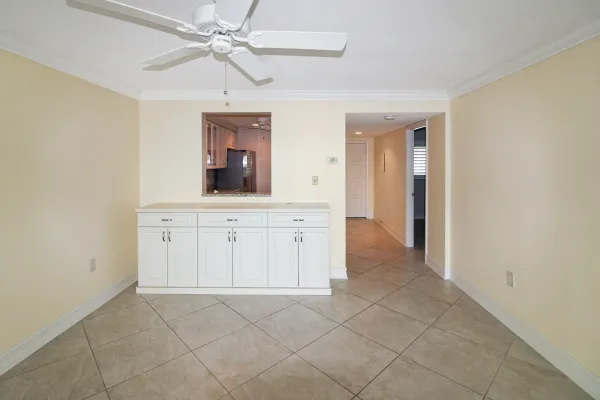 250 Santa Maria St #317, Venice, Florida 34285, 2 Bedrooms Bedrooms, 0 ,2 BathroomsBathrooms,Condo,Long Term Rentals,Santa Maria St ,3466