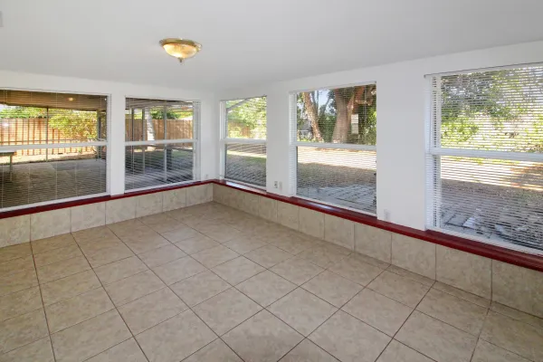 1612 Larchwood Dr, Venice, Florida 34293, 3 Bedrooms Bedrooms, 0 ,2 BathroomsBathrooms,Single Family Home,Long Term Rentals,Larchwood Dr,3472