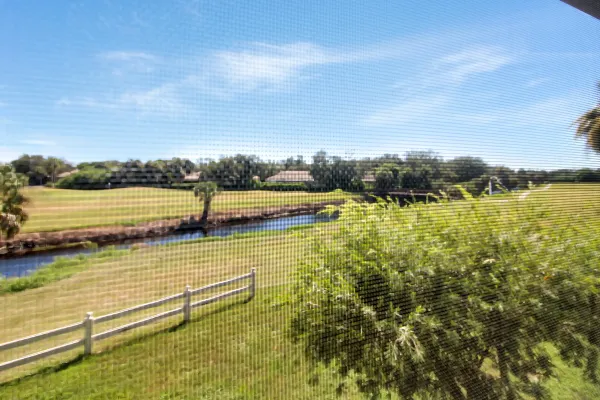 925 Capri Isles Blvd #4, Venice, Florida 34292, 2 Bedroom Bedrooms, 0 ,2 BathroomBathrooms,Condo,Seasonal Rental,Capri Isles Blvd ,3474