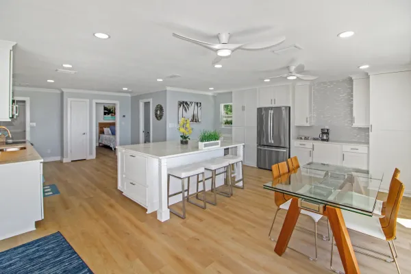 716 Sarabay Rd, Osprey, Florida 34229, 2 Bedroom Bedrooms, 0 ,3 BathroomBathrooms,Single Family Home,Seasonal Rental,Sarabay Rd ,3478