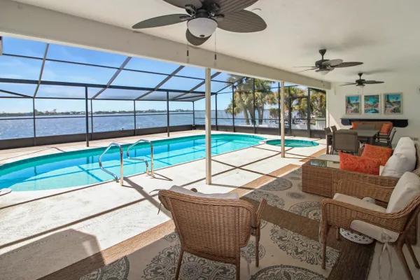 716 Sarabay Rd, Osprey, Florida 34229, 2 Bedroom Bedrooms, 0 ,3 BathroomBathrooms,Single Family Home,Seasonal Rental,Sarabay Rd ,3478