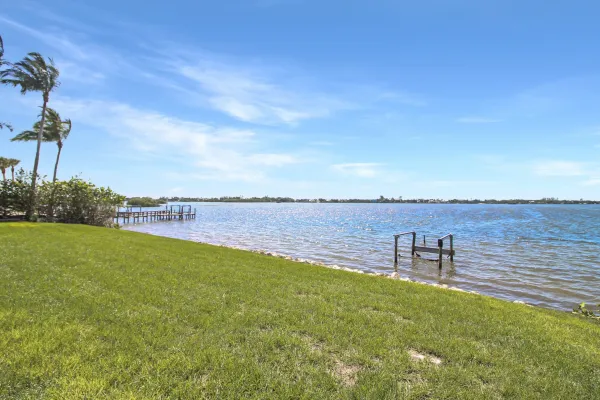 716 Sarabay Rd, Osprey, Florida 34229, 2 Bedroom Bedrooms, 0 ,3 BathroomBathrooms,Single Family Home,Seasonal Rental,Sarabay Rd ,3478