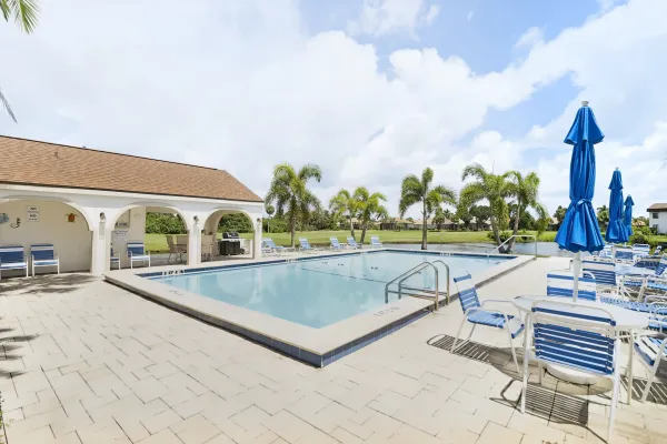 820 Capri Isles Blvd #202, Venice, Florida 34292, 2 Bedroom Bedrooms, 0 ,2 BathroomBathrooms,Condo,Seasonal Rental,Capri Isles Blvd ,3481