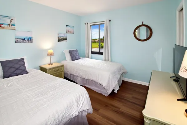 820 Capri Isles Blvd #202, Venice, Florida 34292, 2 Bedroom Bedrooms, 0 ,2 BathroomBathrooms,Condo,Seasonal Rental,Capri Isles Blvd ,3481