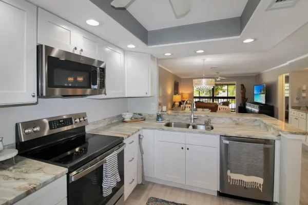 285 Mission Trail West Unit B, Venice, Florida 34285, 2 Bedroom Bedrooms, 0 ,2 BathroomBathrooms,Condo,Seasonal Rental,Mission Trail West ,3483