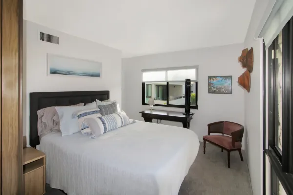 1555 Tarpon Center Dr E229, Venice, Florida 34285, 2 Bedroom Bedrooms, 0 ,2 BathroomBathrooms,Condo,Seasonal Rental,Tarpon Center Dr,3484