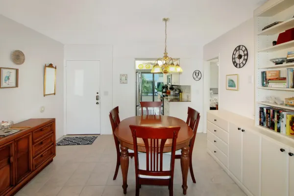 1555 Tarpon Center Dr E229, Venice, Florida 34285, 2 Bedroom Bedrooms, 0 ,2 BathroomBathrooms,Condo,Seasonal Rental,Tarpon Center Dr,3484