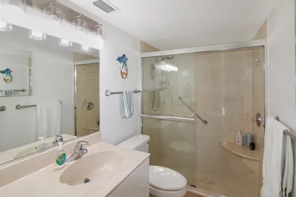 1555 Tarpon Center Dr E229, Venice, Florida 34285, 2 Bedroom Bedrooms, 0 ,2 BathroomBathrooms,Condo,Seasonal Rental,Tarpon Center Dr,3484