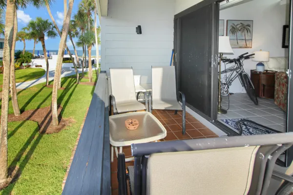 1555 Tarpon Center Dr E229, Venice, Florida 34285, 2 Bedroom Bedrooms, 0 ,2 BathroomBathrooms,Condo,Seasonal Rental,Tarpon Center Dr,3484