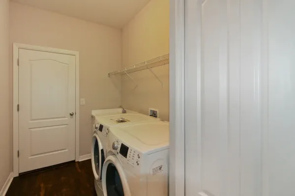 208 Rosolina Ct, Nokomis, Florida 34275, 3 Bedroom Bedrooms, 0 ,2 BathroomBathrooms,Single Family Home,Long Term Rentals,Rosolina Ct ,3486