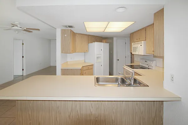 832 Golf Dr, Venice, Florida 34285, 2 Bedroom Bedrooms, 0 ,2 BathroomBathrooms,Single Family Home,Long Term Rentals,Golf Dr,3493