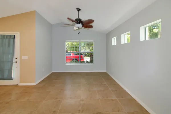 12476 Shimmering Oak Circle, Venice, Florida 34293, 2 Bedroom Bedrooms, 0 ,2 BathroomBathrooms,Single Family Home,Long Term Rentals,Shimmering Oak Circle,3495