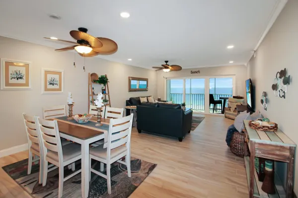 333 The Esplanade N #402, Venice, Florida 34285, 2 Bedroom Bedrooms, 0 ,2 BathroomBathrooms,Condo,Seasonal Rental,The Esplanade N ,3505