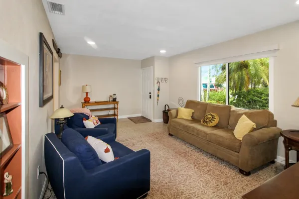 301 Gulf Dr, Venice, Florida 34285, 3 Bedroom Bedrooms, 0 ,2 BathroomBathrooms,Single Family Home,Seasonal Rental,Gulf Dr ,3509