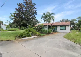 301 Gulf Dr, Venice, Florida 34285, 3 Bedroom Bedrooms, 0 ,2 BathroomBathrooms,Single Family Home,Seasonal Rental,Gulf Dr ,3509