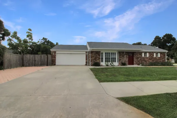 1660 Bal Harbour Dr, Venice, Florida 34293, 2 Bedroom Bedrooms, 0 ,2 BathroomBathrooms,Single Family Home,Long Term Rentals,Bal Harbour Dr,3530