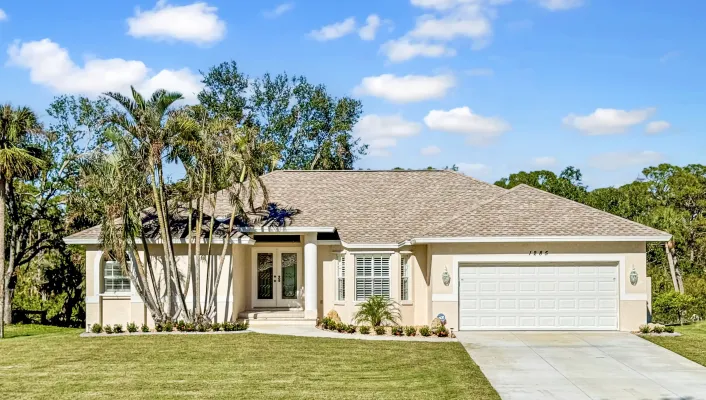 1285 Sorrento Woods Boulevard, Nokomis, Florida 34275, 3 Bedrooms Bedrooms, ,2 BathroomsBathrooms,Single Family Home,Seasonal Rental,Sorrento Woods Boulevard,1405