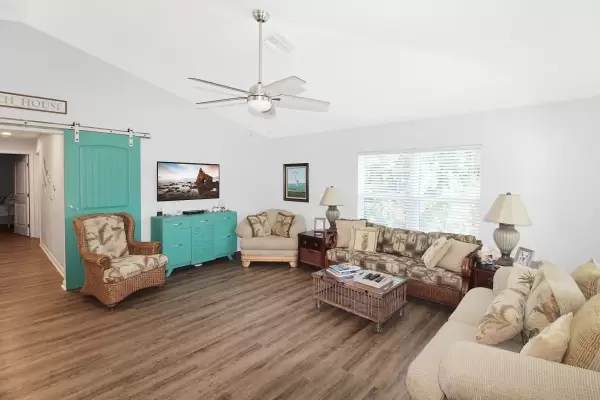 116 Avenida La Palma, Nokomis, Florida 34275, 2 Bedrooms Bedrooms, ,2 BathroomsBathrooms,Single Family Home,Seasonal Rental,Avenida La Palma,1551