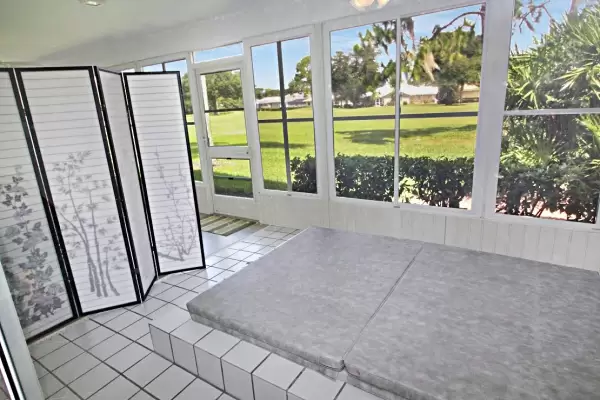 1426 Colony Place, Venice, Florida 34292, 2 Bedrooms Bedrooms, ,2 BathroomsBathrooms,Villa,Seasonal Rental,Colony Place,1604